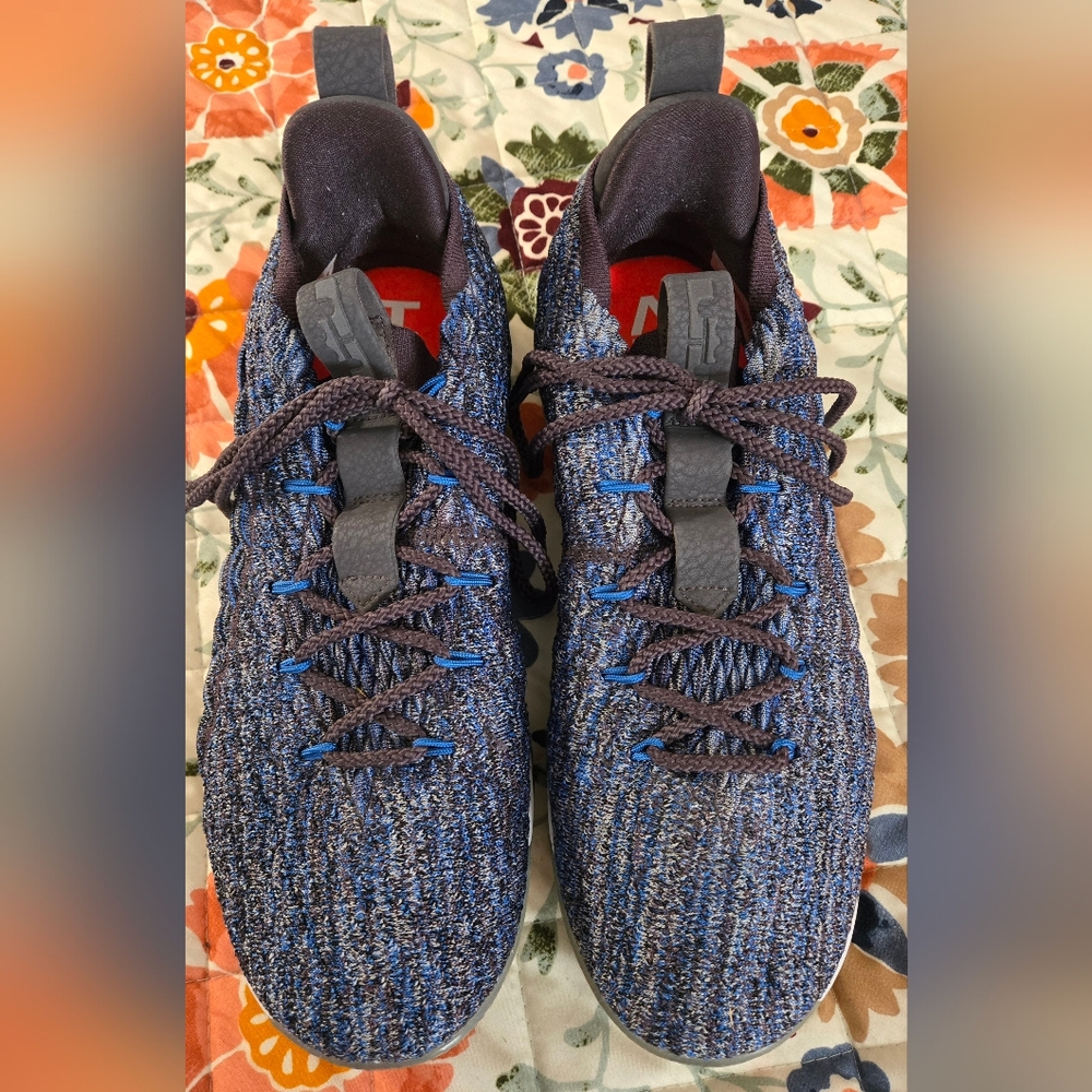 Men's Nike LeBron 15 Low Signal Blue Sneakers